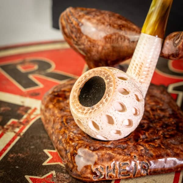 No Name Meerschaum Lattice Bent Bulldog - Image 4