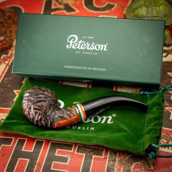 Peterson St. Patrick's Day Pipe 2023 999 - Image 3