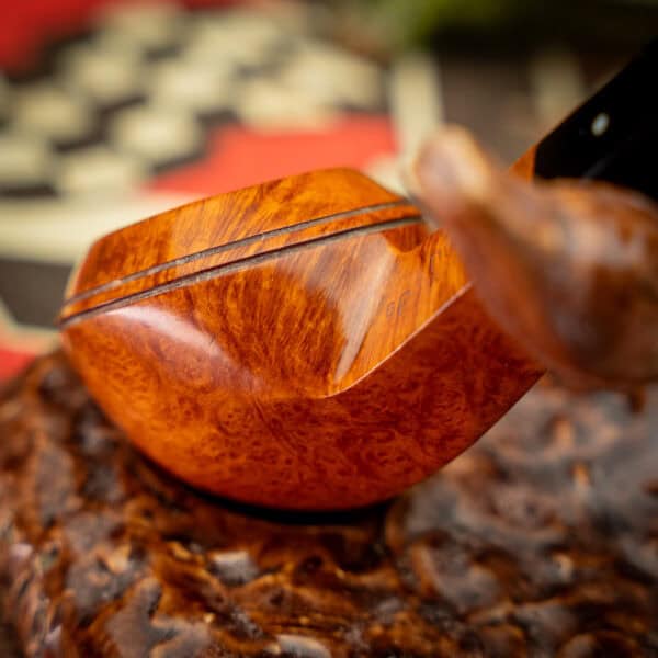 Dunhill Root Briar 6P (1975) - Image 9