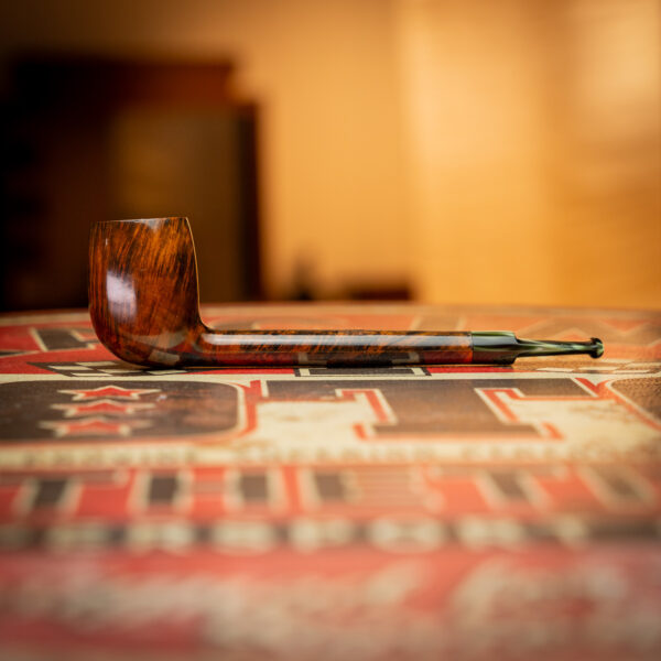GBD Collector Midnight 263 with Lucite Stem — Post-Transition